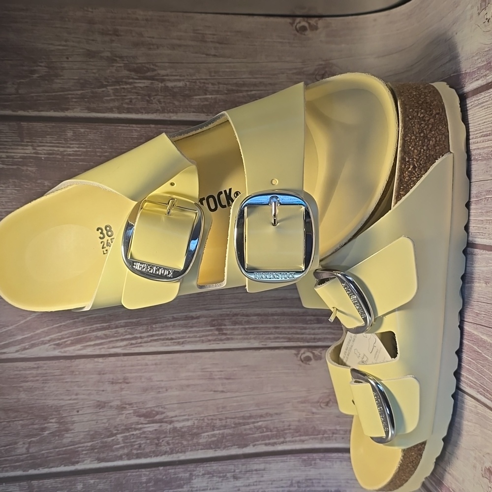 Birkenstock NWT Arizona Big Buckle. Size 7 Women, New no box**